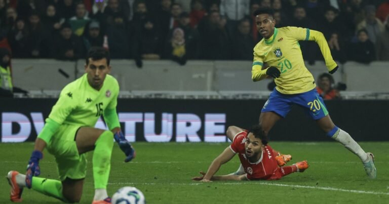 A Brasil le cobraron dos penales pero no le pudo ganar a Túnez: las dudas vuelven a rodear la figura del DT Ancelotti