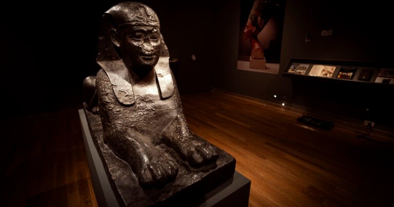 Egipto en el Bellas Artes: la mayor exhibición argentina reúne 180 piezas históricas