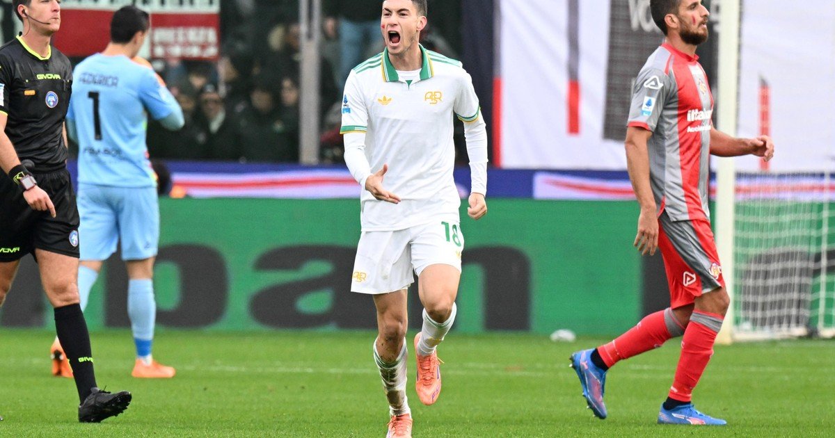 Goles argentinos en la Serie A de Italia: Soulé mantuvo líder a la Roma y los Pellegrino siguen de fiesta con el doblete de Mateo en Parma