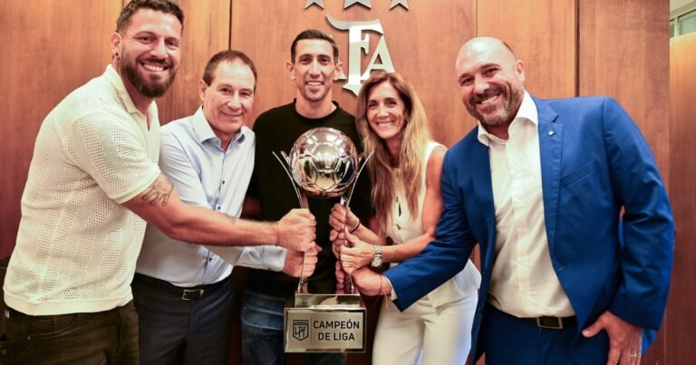 Votá en la encuesta: ¿estás de acuerdo con el título de campeón que le dieron a Rosario Central?