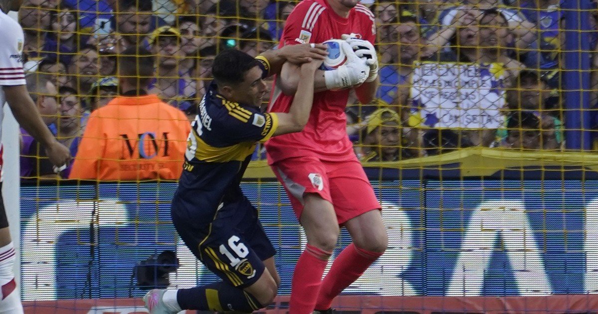 La dura autocrítica de Franco Armani y Juanfer Quintero tras perder el Superclásico con River contra Boca: "Nunca le haría la cama a un DT"