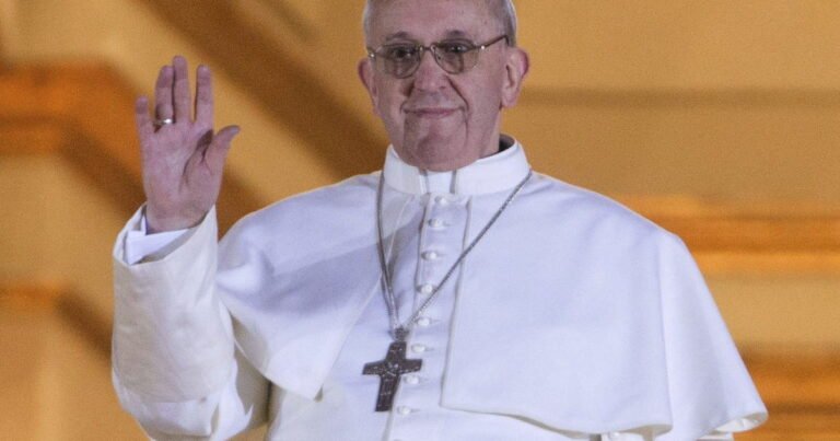 Recen por mí: el documental sobre el Papa Francisco que se estrena en el Festival de Mar del Plata y que está narrado con su propia voz