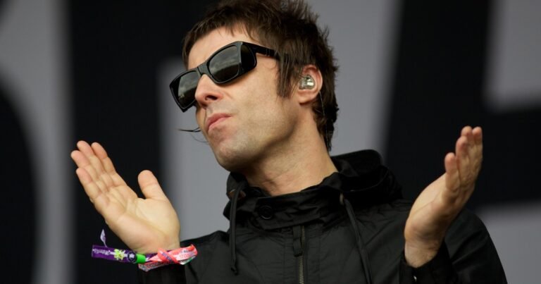 Liam Gallagher, de Oasis, llegó a la Argentina: así fue el encuentro con sus fans