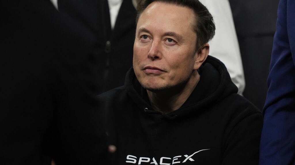 Elon Musk sería el primer billonario del mundo, tras aprobación de paquete salarial en Tesla