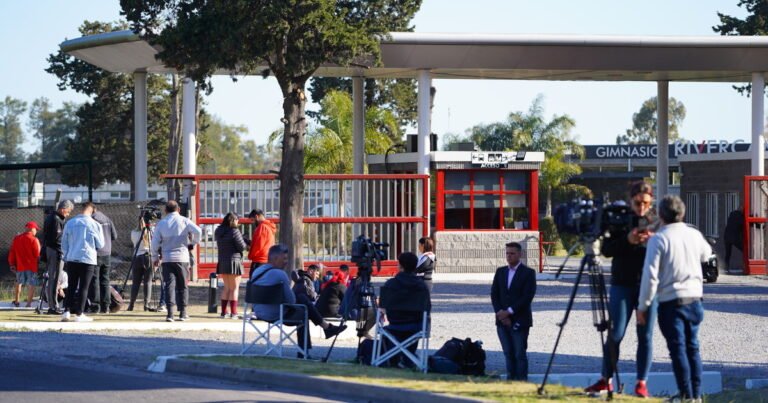Explosión en Ezeiza: un jugador de River se vio afectado por la evacuación en los barrios vecinos y el club decidió suspender los partidos en el Camp