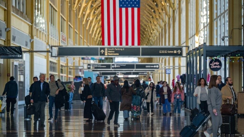 Crece la preocupación entre los viajeros ante la prolongación del 'shutdown' en EE. UU.