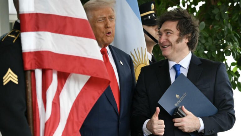 El Gobierno de Trump anuncia acuerdos arancelarios con cuatro países aliados en Latinoamérica