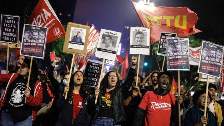 La rabia e indignación se toman las calles de Brasil tras operativo que dejó más de 100 muertos