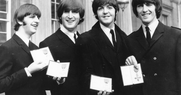 Los Beatles, la marihuana y los 60 años del álbum "Rubber Soul"