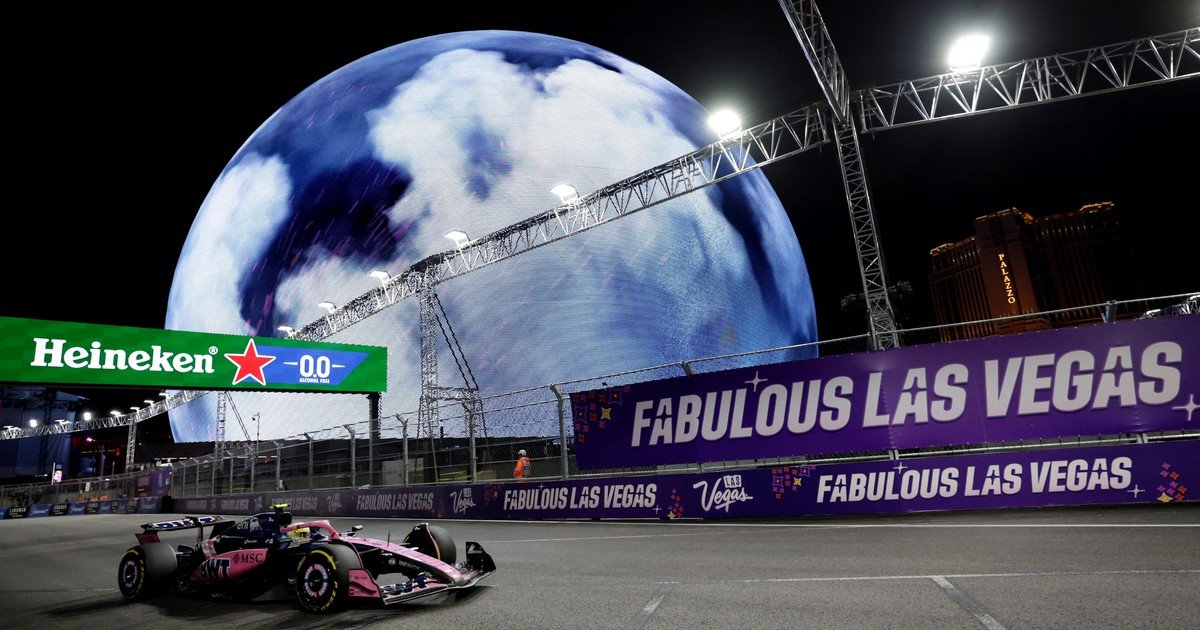 Franco Colapinto fue de menor a mayor en el primer día de la Fórmula 1 en Las Vegas, aunque alertó: "Volvimos a la primera parte de la temporada que me costaba más"