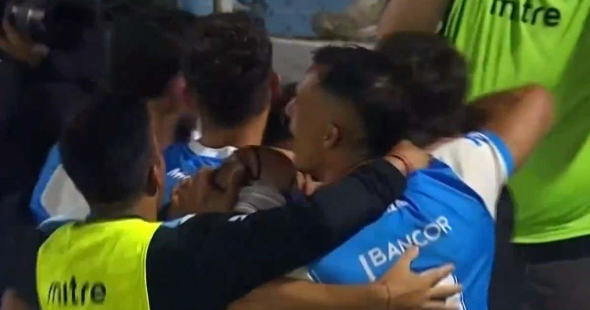 Sin polémicas, Estudiantes de Río Cuarto sacó buena ventaja ante Deportivo Madryn en la ida de la final del Reducido de la Primera Nacional