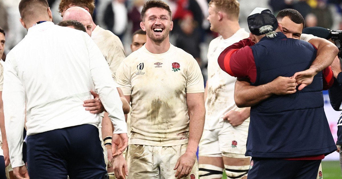 Sigue la investigación por la supuesta agresión de un jugador de Inglaterra a Contepomi, el DT de Los Pumas: piden las videos del túnel al vestuario