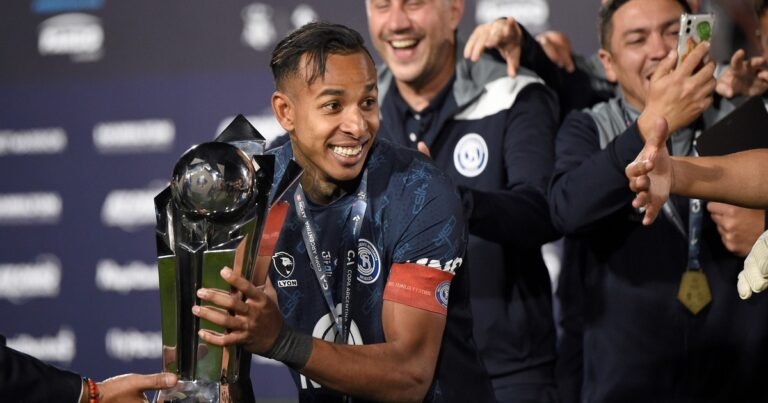 Sebastián Villa hizo un posteo de despedida de Independiente Rivadavia: cuál sería el próximo destino del colombiano