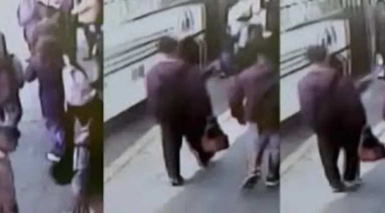 Identifican al colectivo que embistió a una adolescente en una parada céntrica