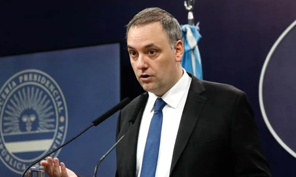 Adorni respondió a Macri: "Es injusto" cuestionar su designación en Gabinete