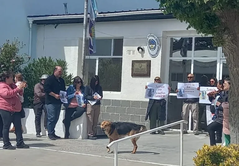 Exigen justicia por la muerte de un peón rural en Puerto Deseado