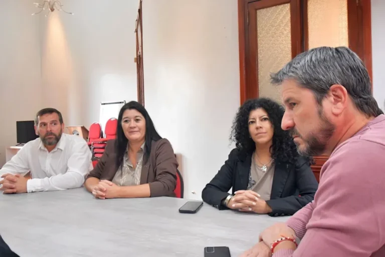 Merino: “La Universidad es clave para abrir más oportunidades de formación y empleo en Trelew”