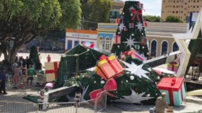 Tragedia en Manaos: un operario murió al colapsar una grúa