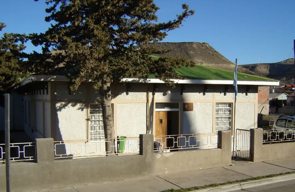 El instituto 810 presentó la apertura de sus carreras