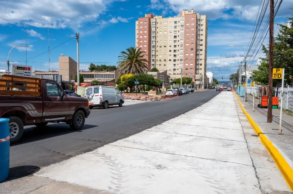 Reabrieron la calle 25 de Mayo luego del reacondicionamiento de la calzada