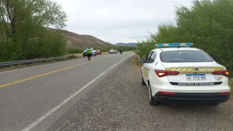 Se quedó dormida al volante y chocó contra un guardarraíl cerca de Tecka