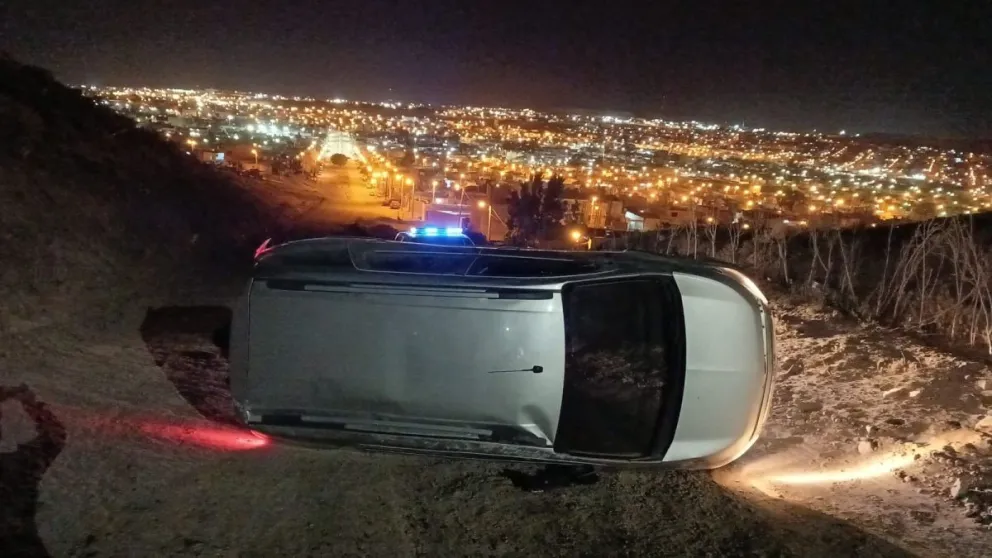 Un hombre volcó alcoholizado en el barrio Moure