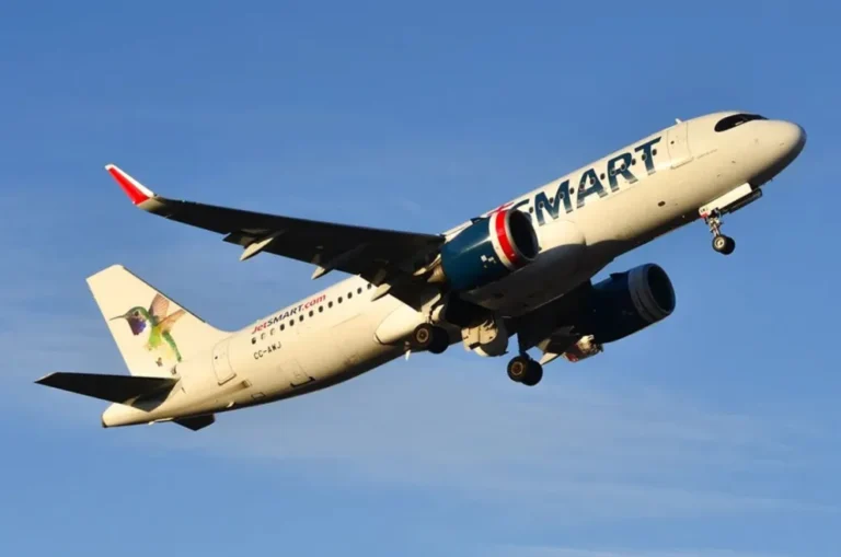 Una falla informática por radiación solar afecta a 6.000 aviones Airbus en todo el mundo