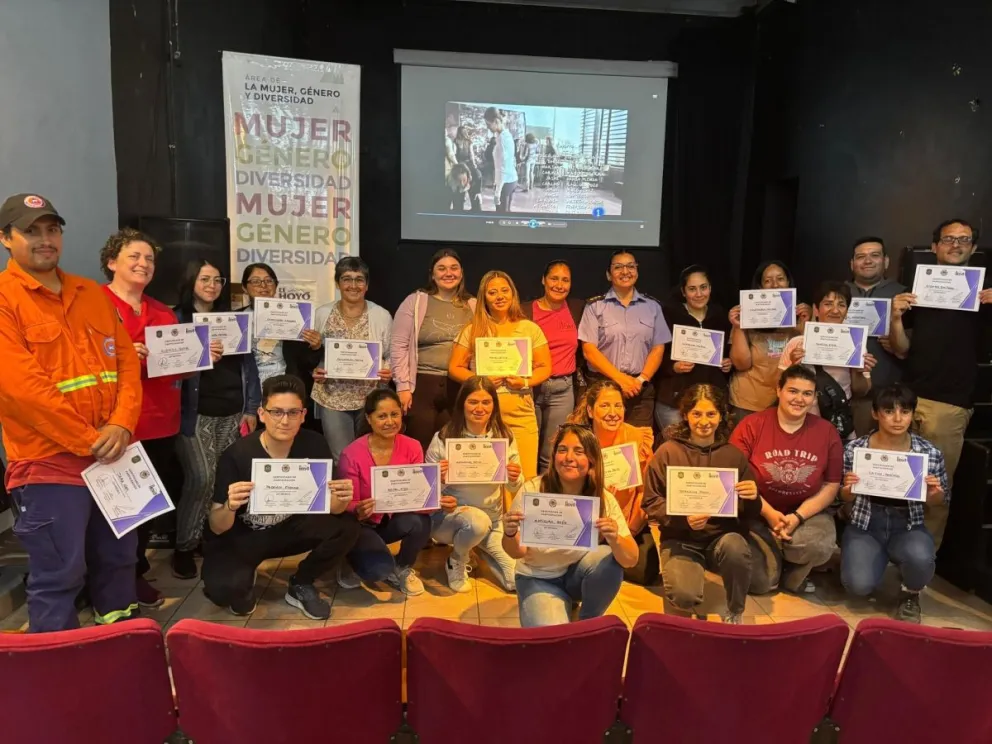 Municipalidad de El Hoyo se compromete con la lucha contra la violencia de género