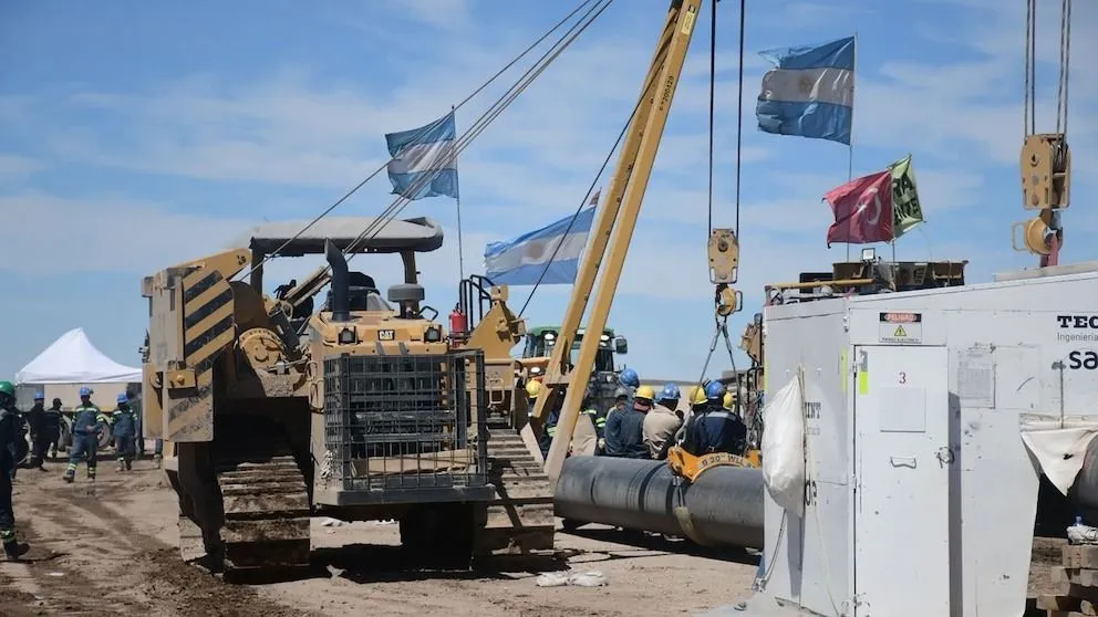Oleoducto Vaca Muerta Oil Sur: finaliza la soldadura automática del tramo principal
