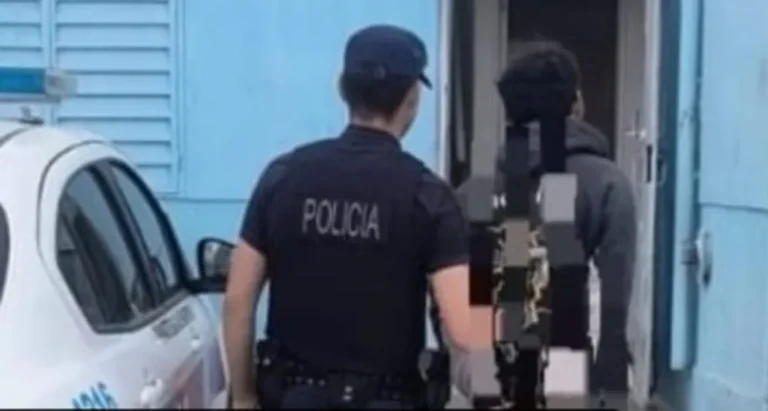 Robo en un patio de vivienda culminó con la detención de un sujeto buscado por la Justicia