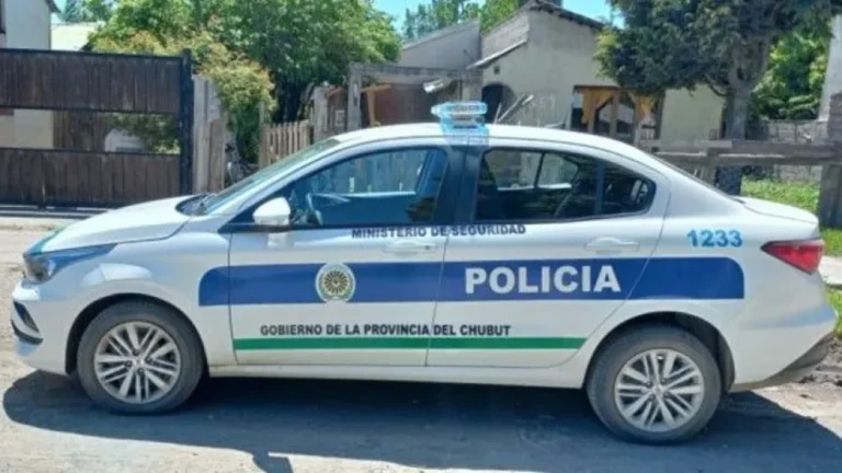 Indagan posible asesinato de un doble homicida en Trelew