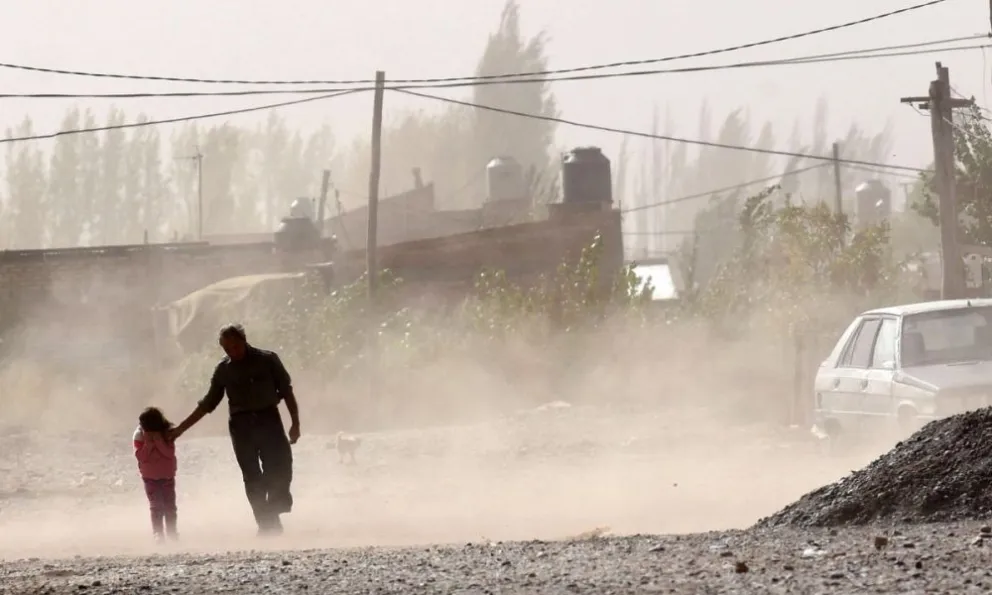 Alerta naranja en Chubut: Prevén ráfagas de viento de hasta 120 km/h