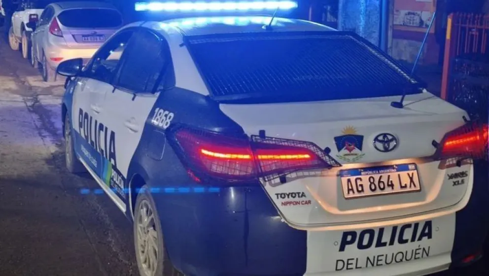 Una mujer rastreó sus tarjetas robadas y encontró a los ladrones