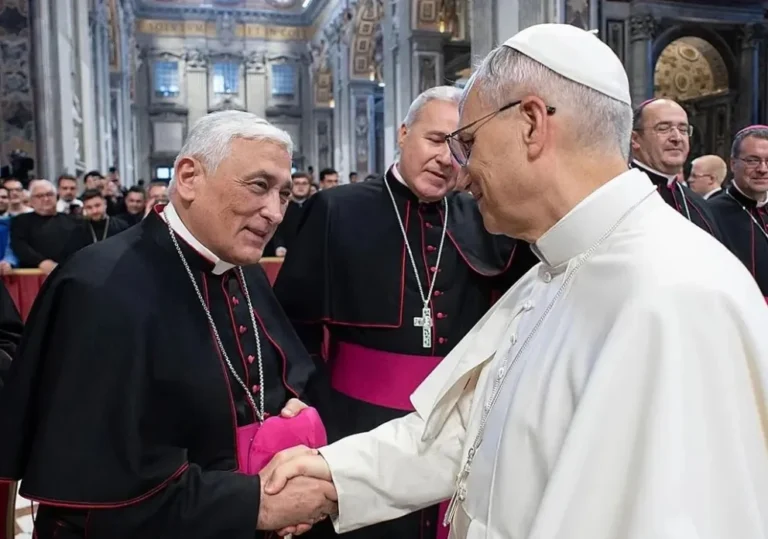 León XIV aceptó la renuncia del obispo de Cádiz acusado de abusos a un menor