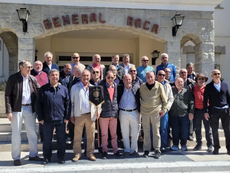 La V Camada Patagónica del Liceo celebró 50 años de su egreso