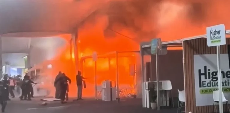 Evacuaron la COP30 en Brasil por un incendio en el pabellón central