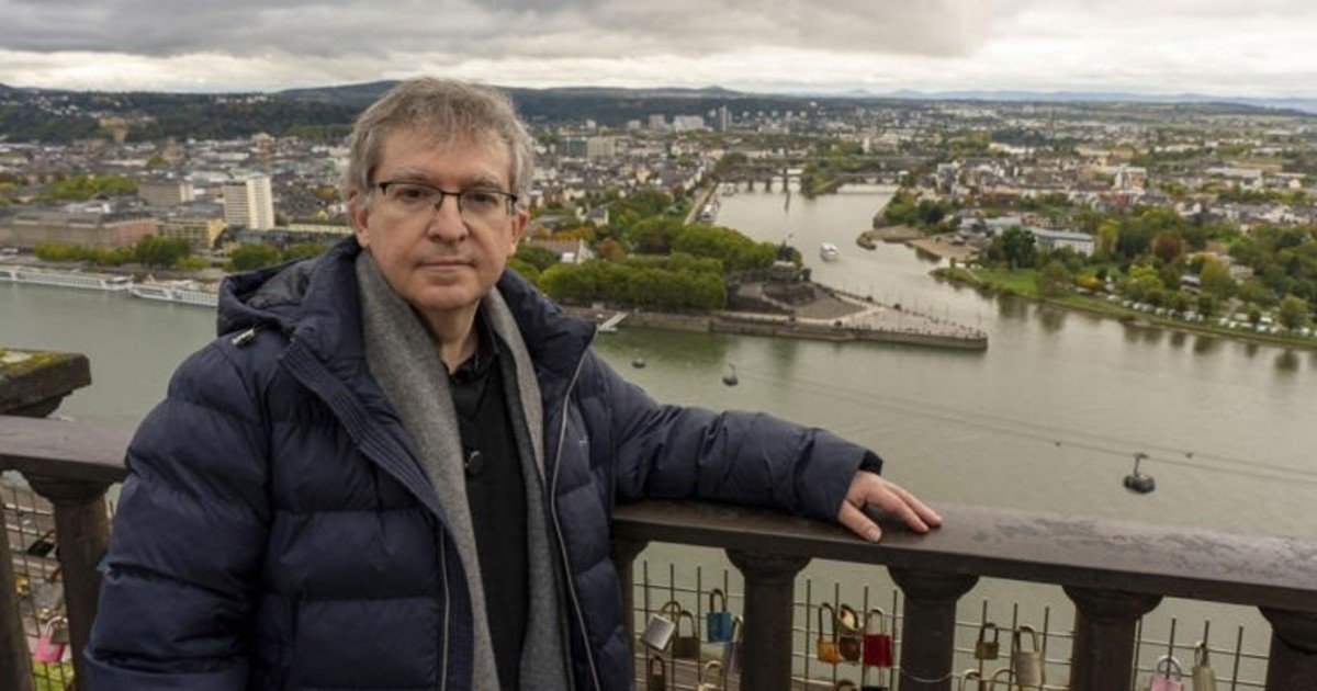 Santiago Posteguillo: "Julio César nos enseña que los radicalismos acaban en violencia"