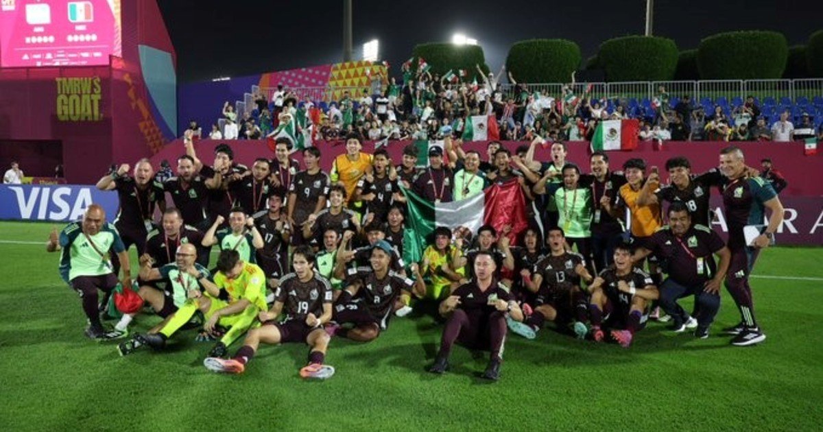 Los festejos de México al ritmo del Chavo del 8 luego de eliminar por penales a la Selección Argentina en el Mundial Sub 17 de Qatar