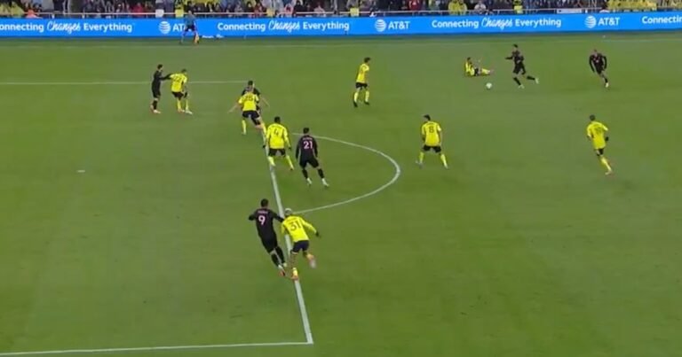 Luis Suárez suspendido por una insólita agresión en la MLS: se pierde los playoffs de Inter Miami vs Nashville que definen el futuro de Messi