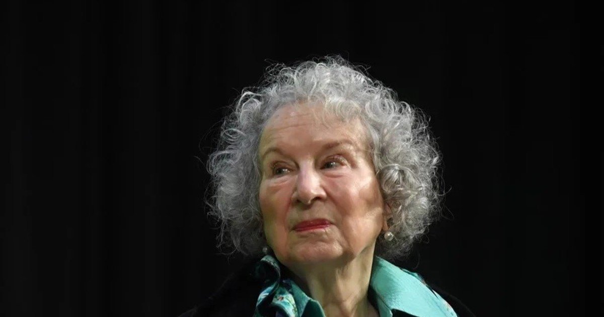Margaret Atwood admite que la dictadura argentina influyó en parte en 'El cuento de la criada'