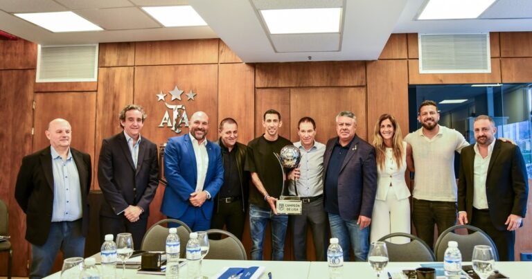 Rosario Central, campeón de la Liga 2025: con su estrella 13 alcanzó a Huracán en la tabla histórica del fútbol argentino