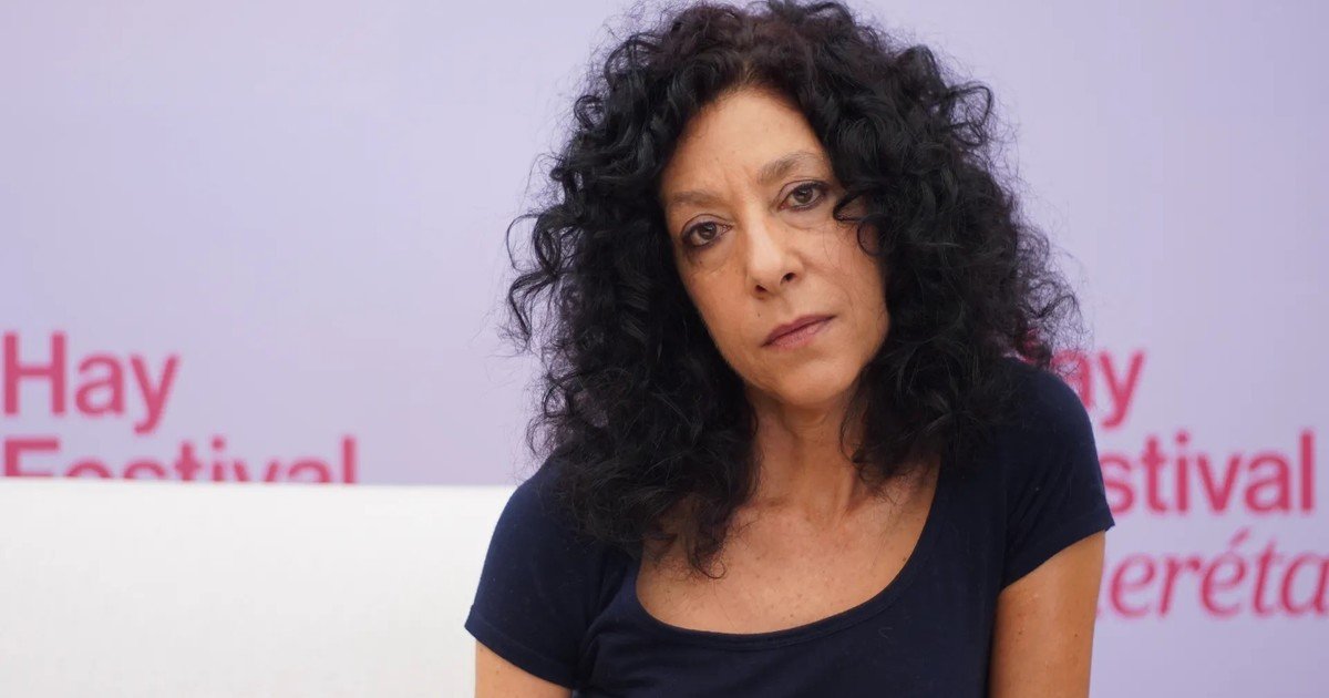 Leila Guerriero: “No creo en fantasmas, pero sí en los milagros de la escritura”