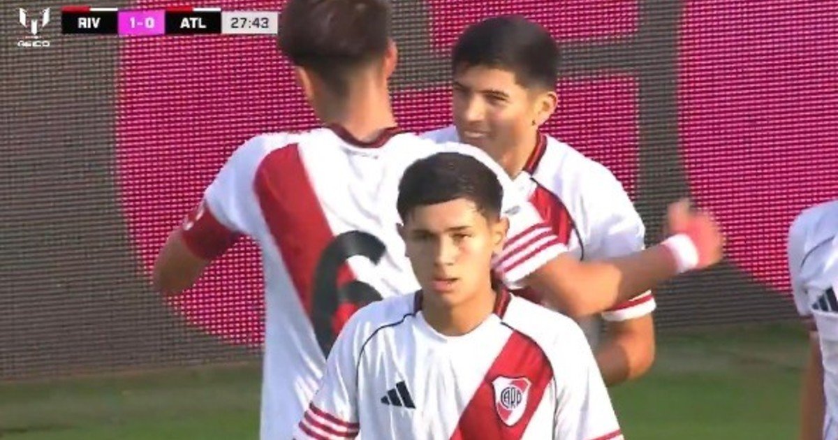 River hizo gala de sus joyas en Miami: le ganó 2-0 al Atlético de Madrid con un doblete del pibe Cabral y gritó campeón en la Messi Cup