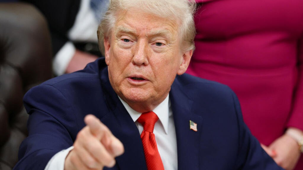 Trump apunta a aumentar el retiro de la ciudadanía estadounidense a algunos inmigrantes: 'NYT'