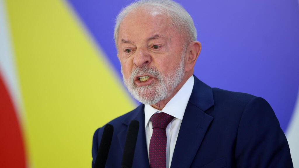 Lula anuncia que vetará proyecto de ley que reduce la condena de 27 años de prisión de Bolsonaro