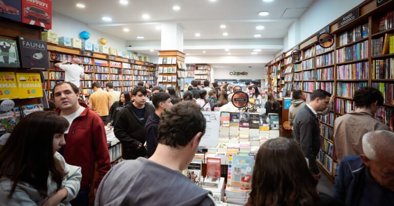 Los mejores libros, a menos de $ 30 mil pesos, para regalar en Navidad