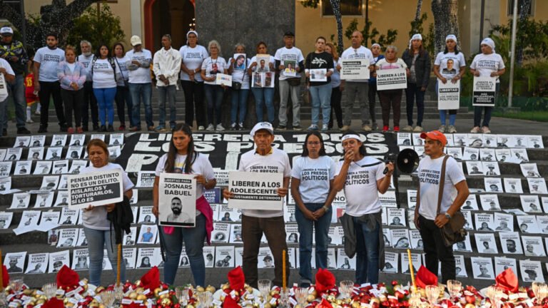 "Navidad sin presos políticos" exigen familiares de unos 900 detenidos en Venezuela