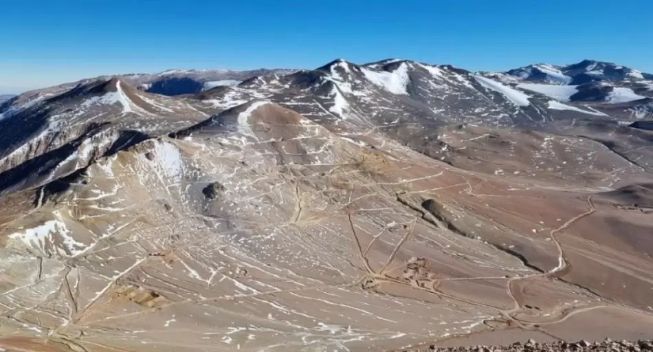 "TREMENDA DOMADA": el cruce por la minería que celebró Milei y expuso la grieta económica