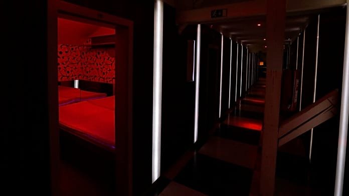 La ultraderecha francesa quiere reabrir los burdeles y poner al mando a profesionales del sexo: "Serían emperatrices en su reino"