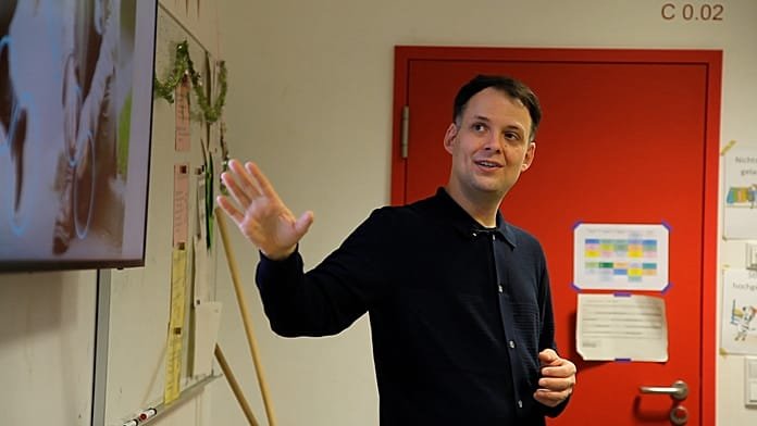 Una startup alemana sustituye a profesores de baja con profesionales que dan lecciones prácticas